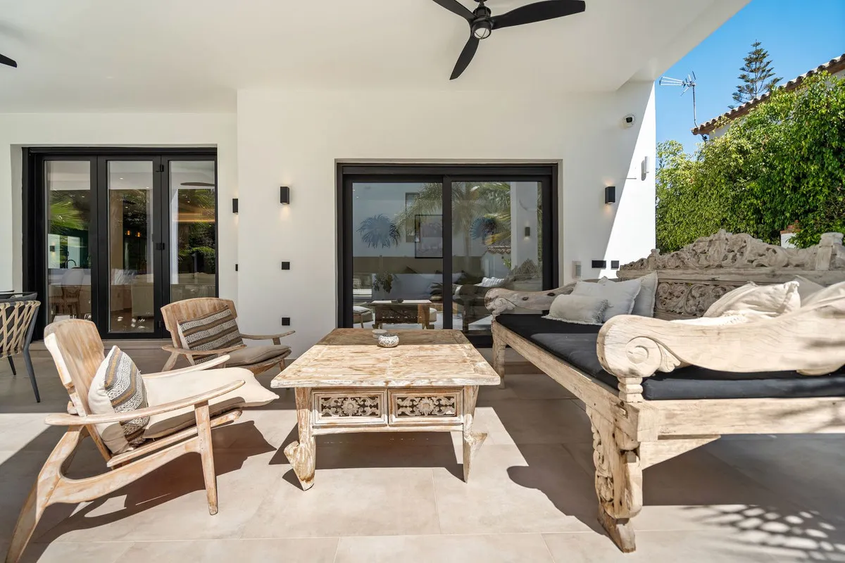 2ef83ed9-eb5d-47f4-a93b-225c02467c25