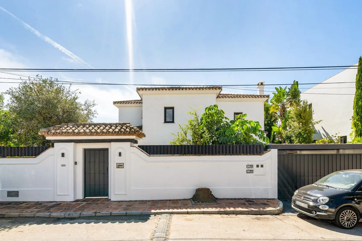 2fc18c17-d51c-46f3-b322-f3b12a439496