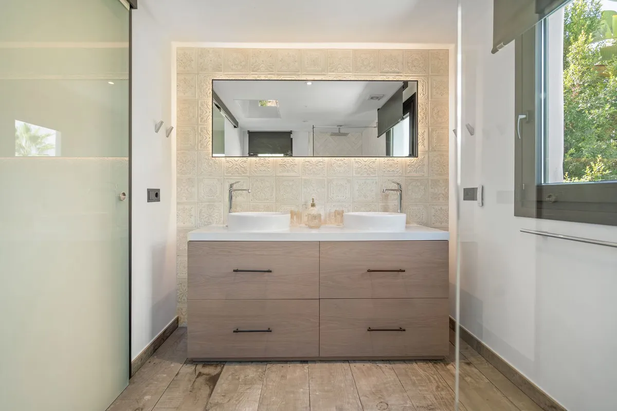 6929ac71-636b-45b7-918f-4704a2985812