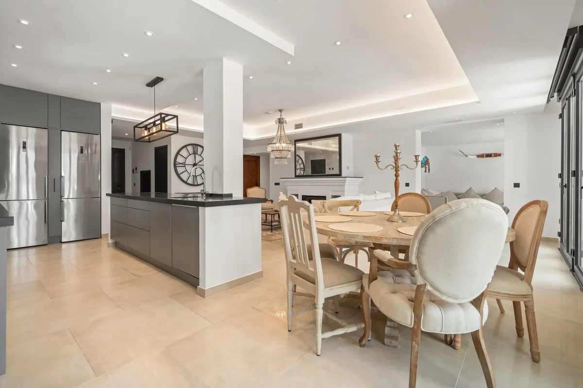 82152b0c-18e4-4b96-8e5e-e877cfa5afed