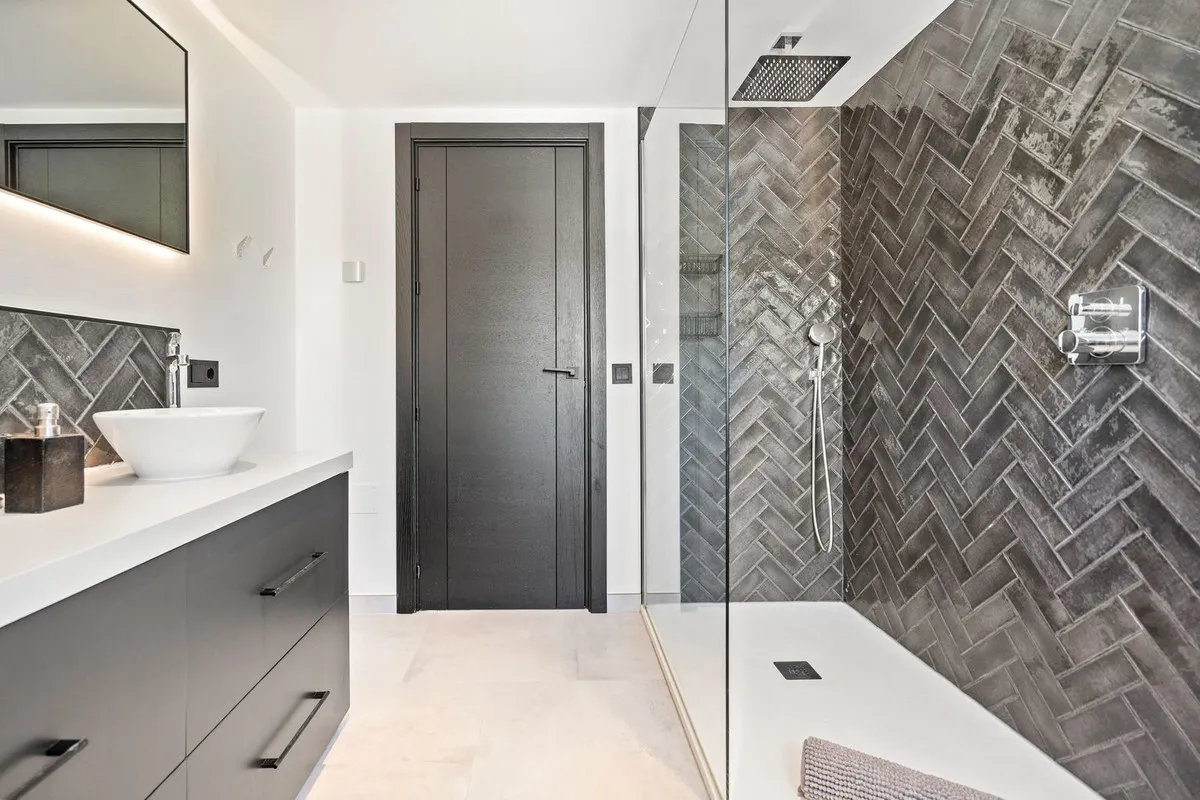 986149f7-9144-4ce3-bf5c-2d5fde024619