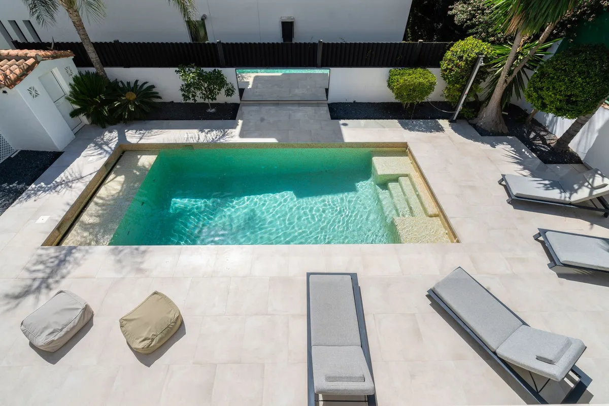 9e4a1d52-7f24-4de2-9cbb-0ed177264466