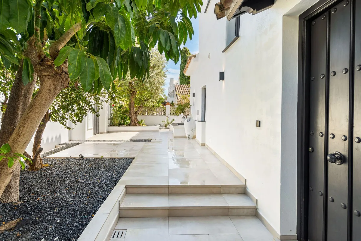 c1938df1-ef71-4bb7-95e3-063760ad584a