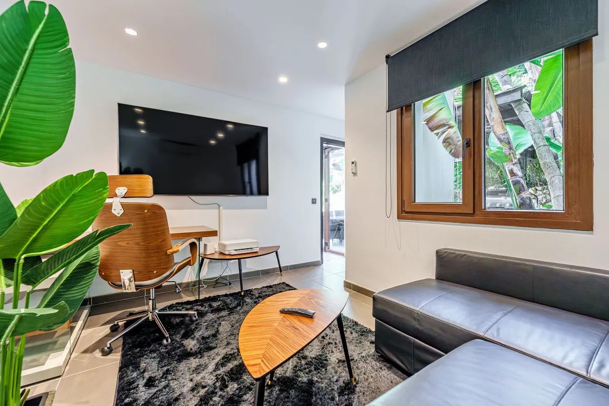 3792bbd1-bb73-4928-be32-61dc7184664f