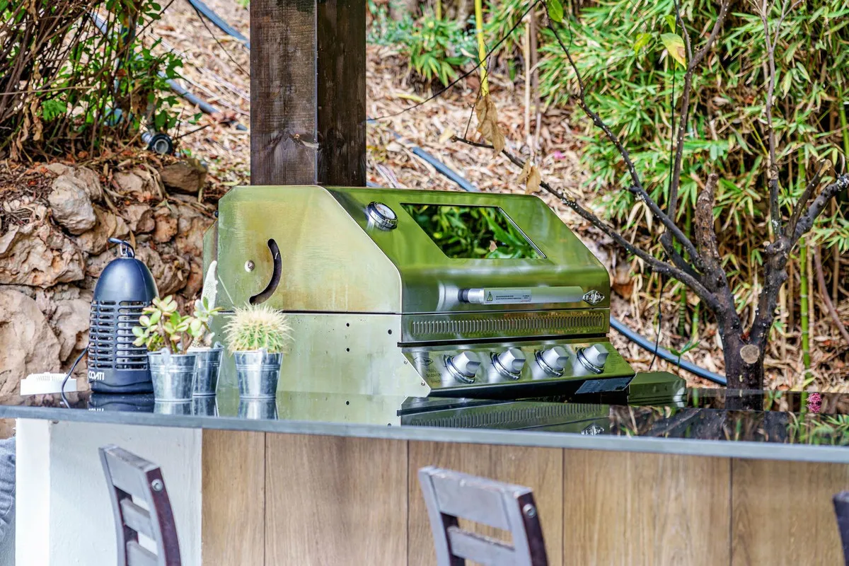 5300b342-e21d-4cdd-acf2-10507f78070b