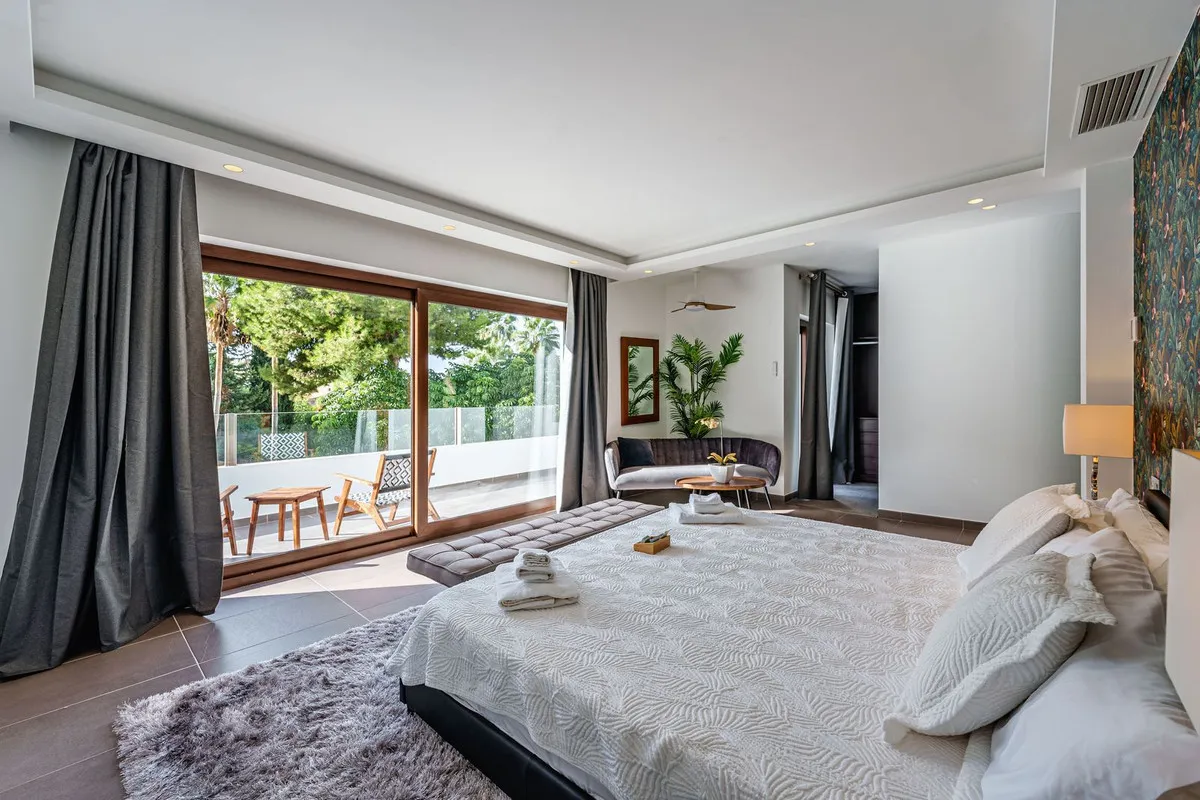 a352ab8a-a8fa-4c75-9078-986d02c3ccde