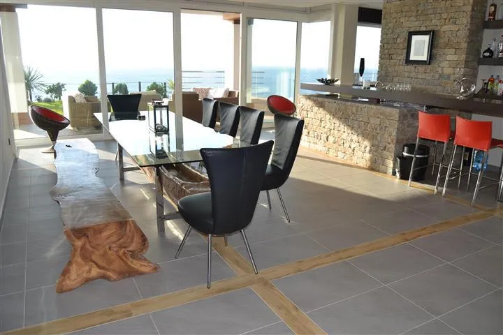 0bb851dd-2284-45e2-8f5b-06db3d349f4a