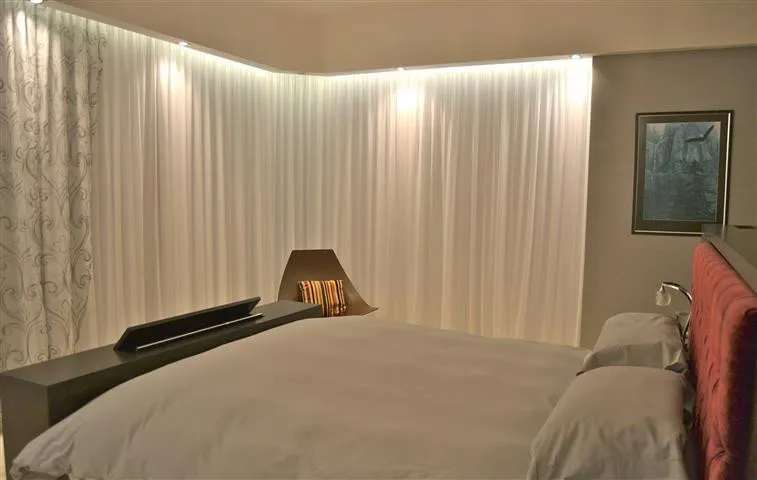 5a79d73e-5971-450a-8fab-c9889e080424