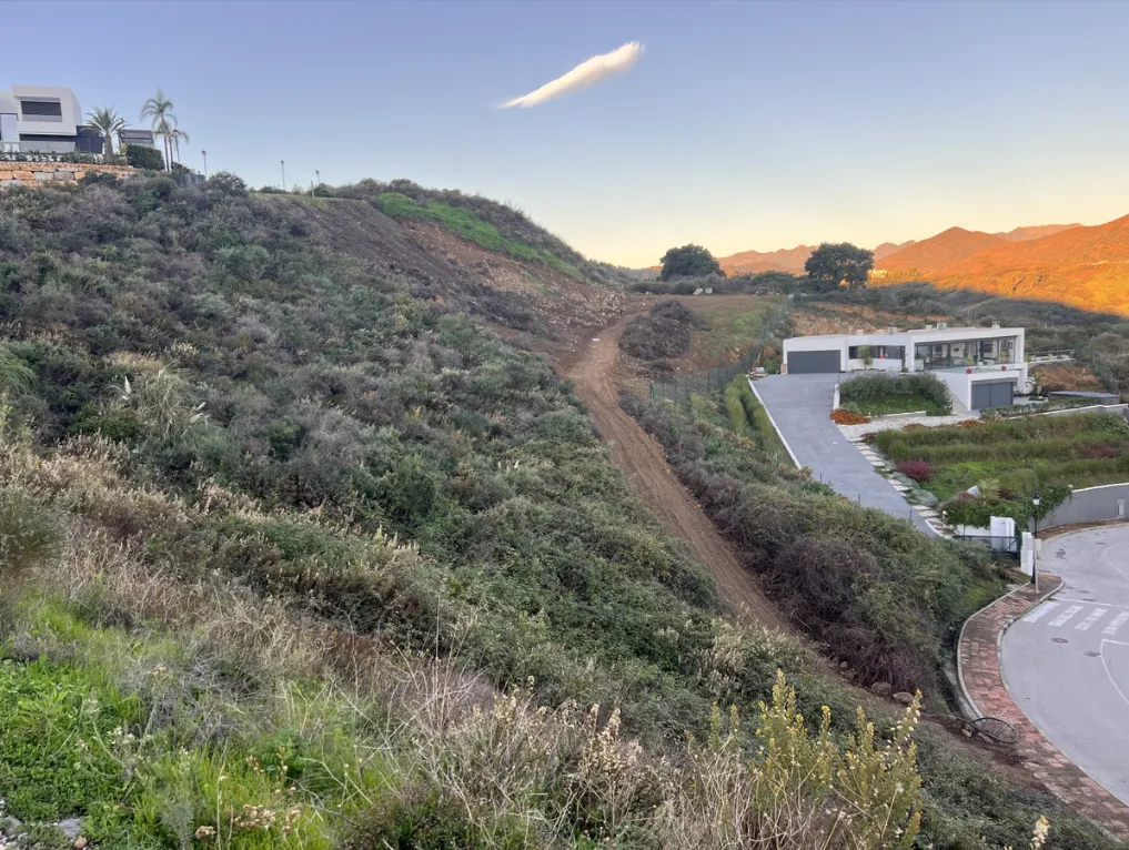 8c521ea1-1f34-40fe-b4de-28f5730cca27