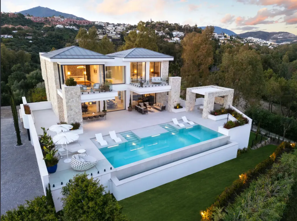 571b7351-0c26-488f-aa8e-2a0be914455f