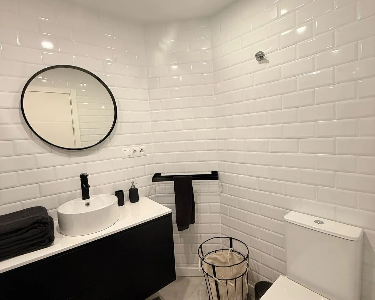 72b227c1-c4ac-4026-b172-5b6c8288b4ab