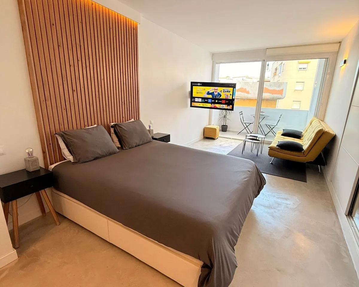 898217ee-ffb1-43d9-ae98-409b291936f3