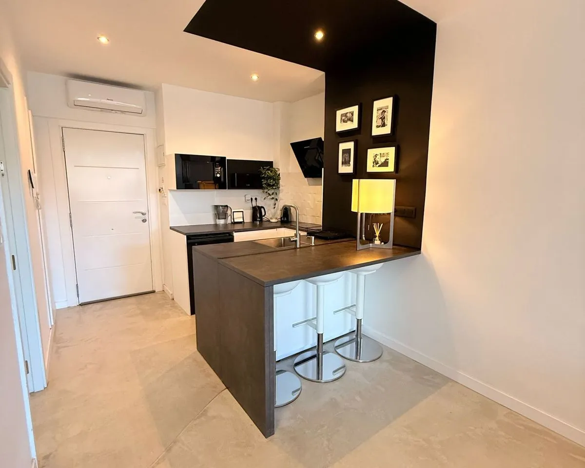 bc3b1c8a-351b-40d6-a778-cb5e11b91a81