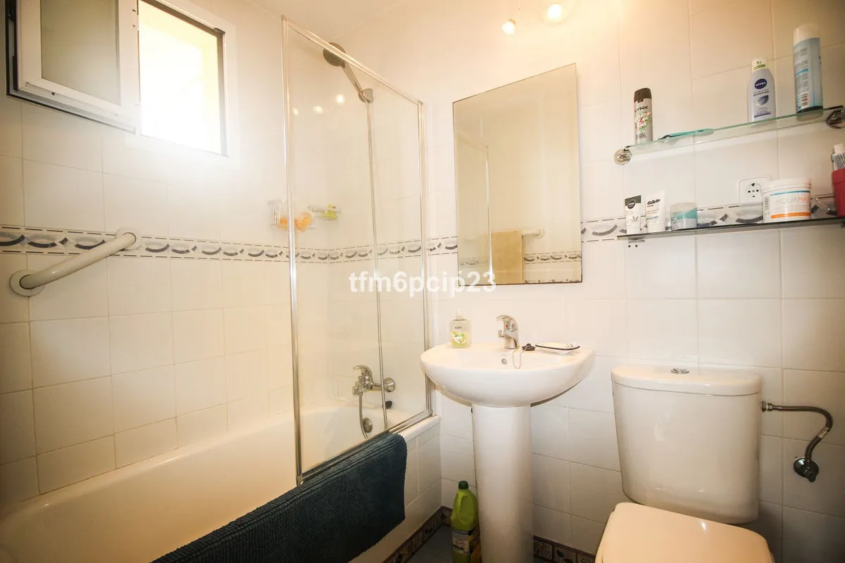 37db10e3-730f-4ff3-b475-2143dcf8b30d