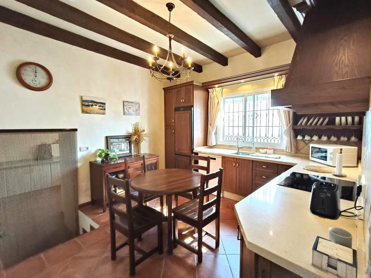 1673bcdf-ceba-4837-93d7-2f0c984b3bba