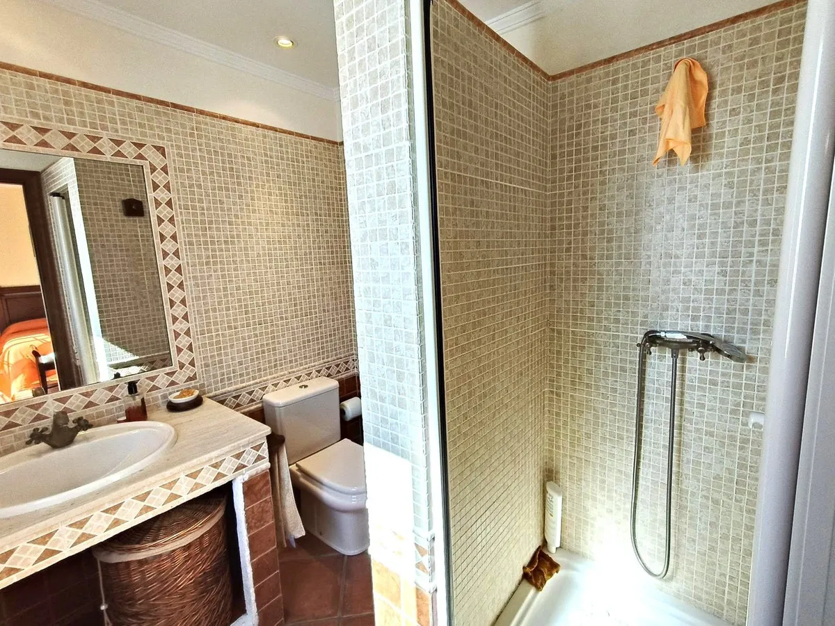 416e6e9f-2519-4511-bd74-baca2f75a7ec