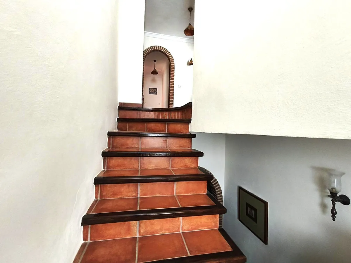 4ee9df4a-09bb-4214-bd86-cb6b89668cec