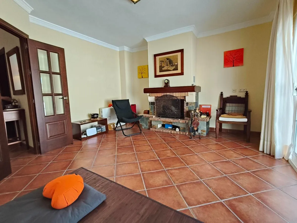 9fba8b64-dc58-4909-8f84-2e6eeaf78937