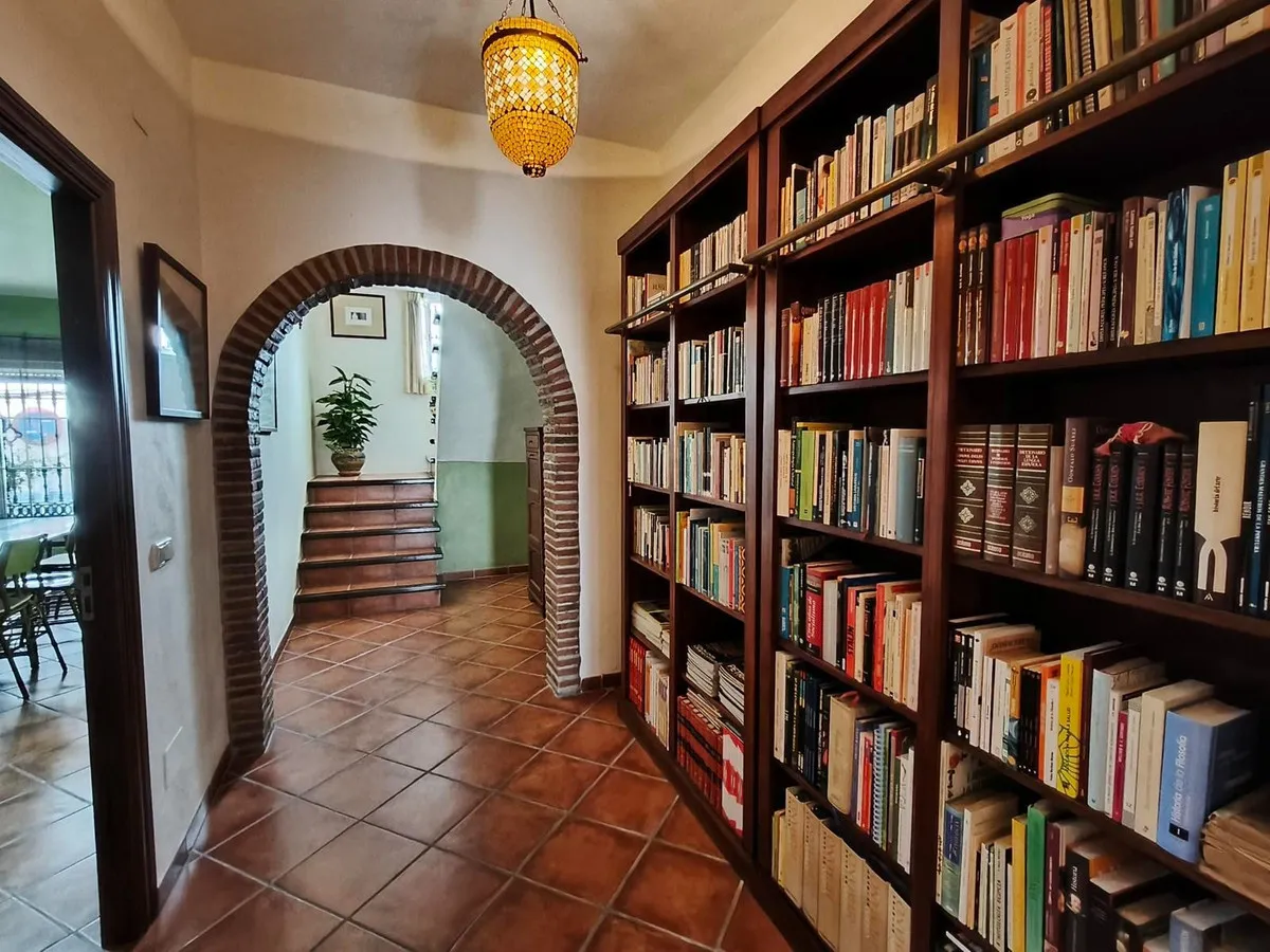 aca9e04d-db74-4904-8996-d36896058ea3