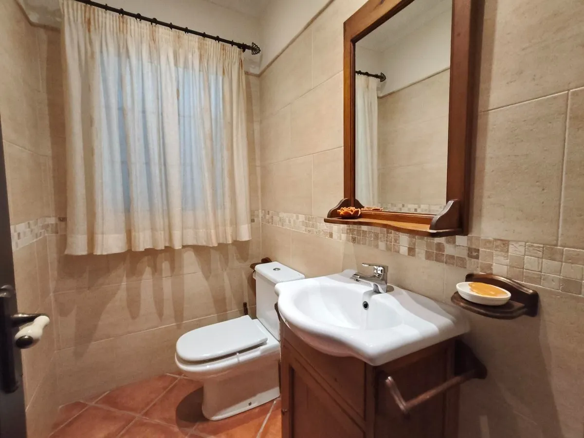 be8b1220-5d35-4164-8c0f-995780aa2502