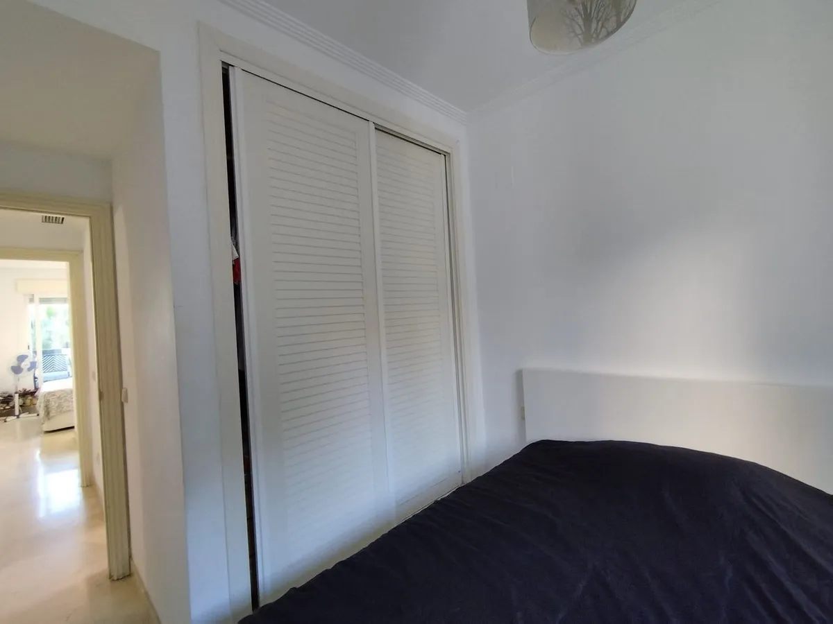 0acadcc6-e307-459e-a13a-1b788faebfc2