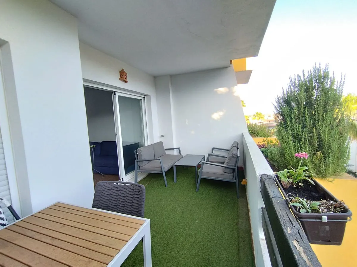 e899ab78-87c3-4aa9-ab92-5125f0bd487e