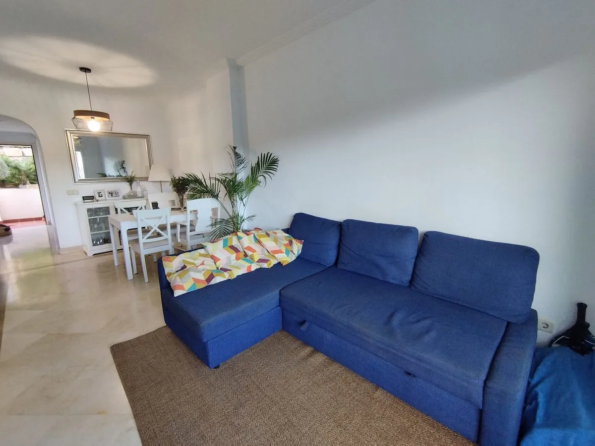 e9df694d-687d-4a8d-a77a-7091339f3071