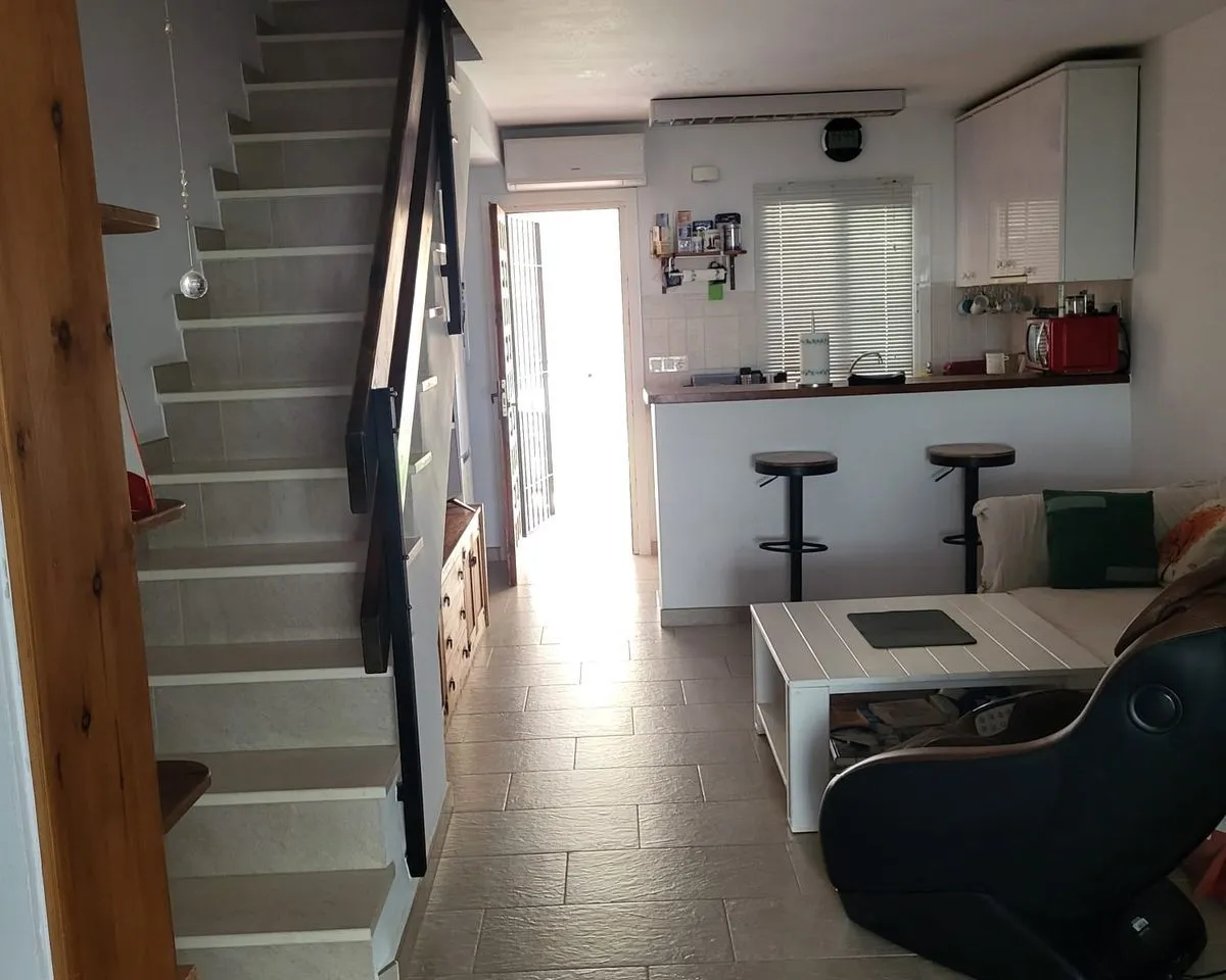 d1f4edc5-87fa-44fd-a9cf-72942f2303d1