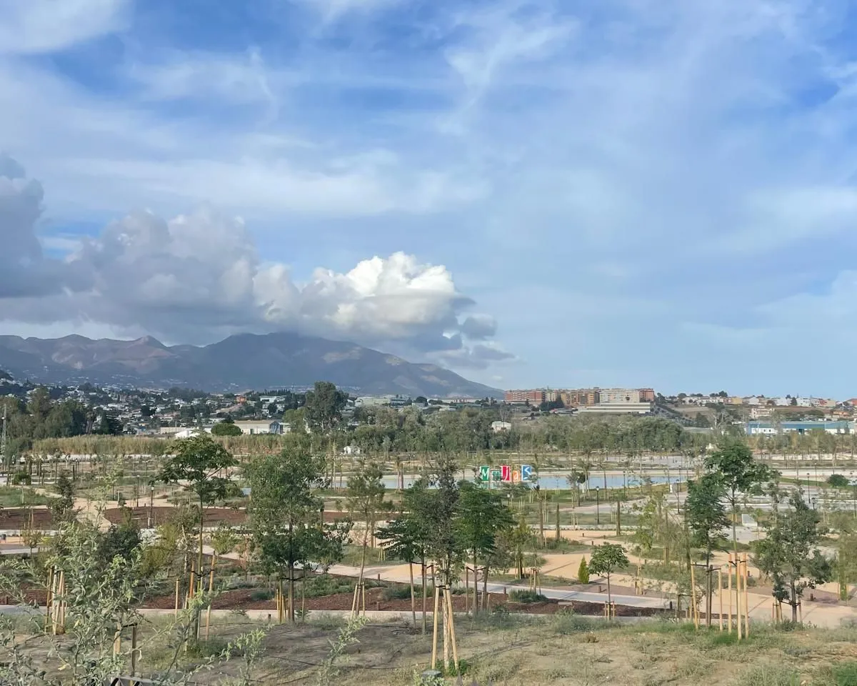 e4099e47-0225-42d0-85c8-dc304d864b09