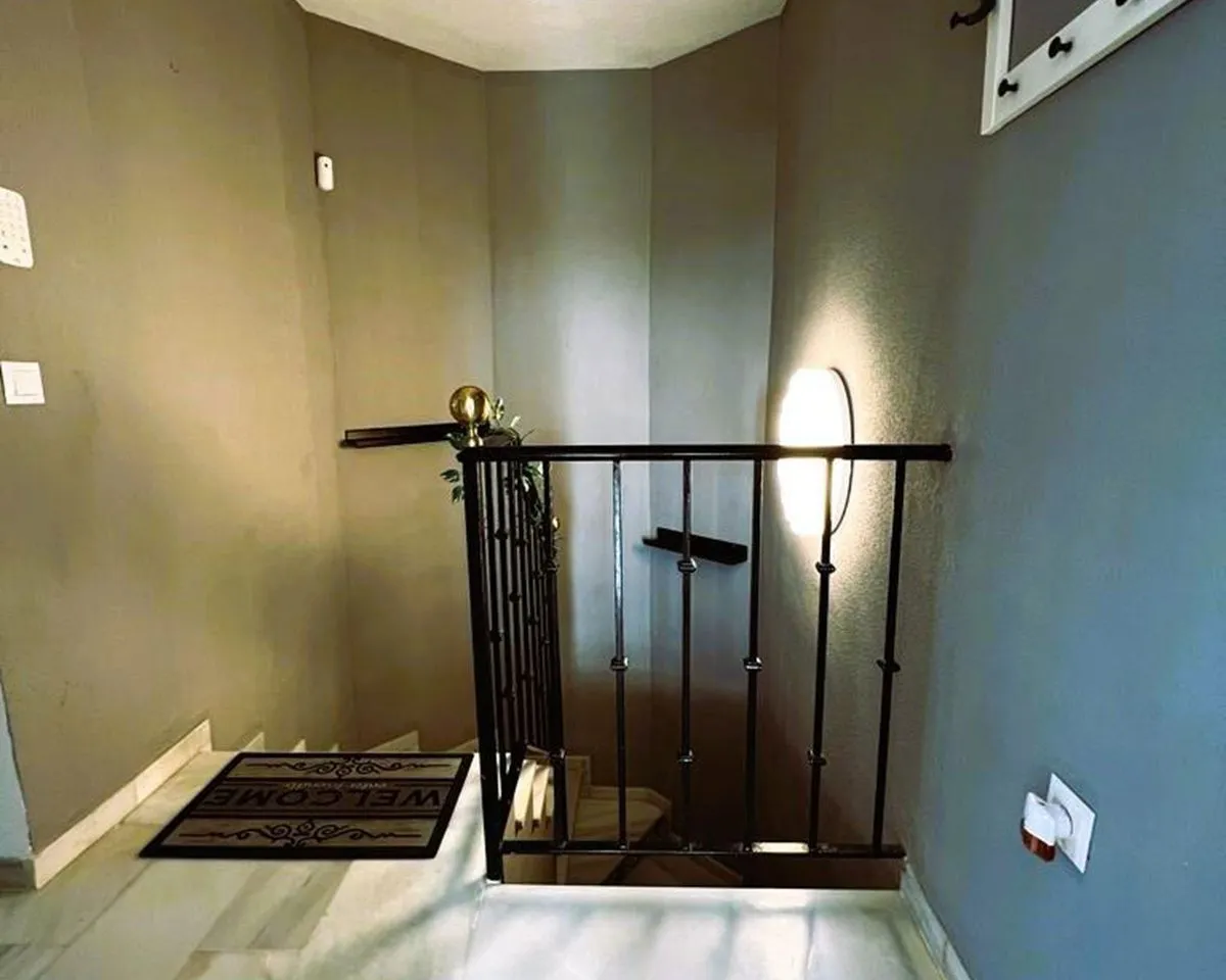 03ea524c-f9be-443d-a29e-2587bd6b116c