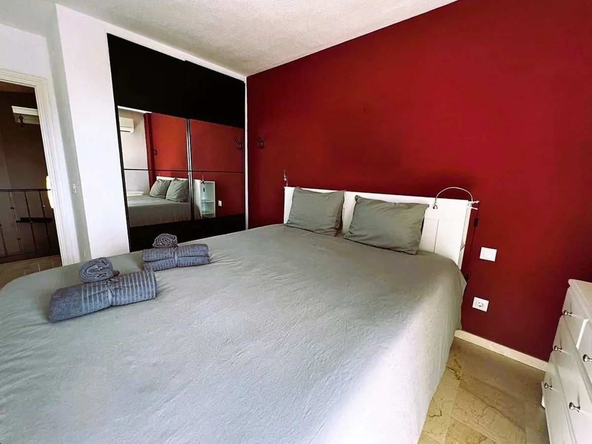 b918d52e-9ade-4db0-9f5a-4c9745480f98