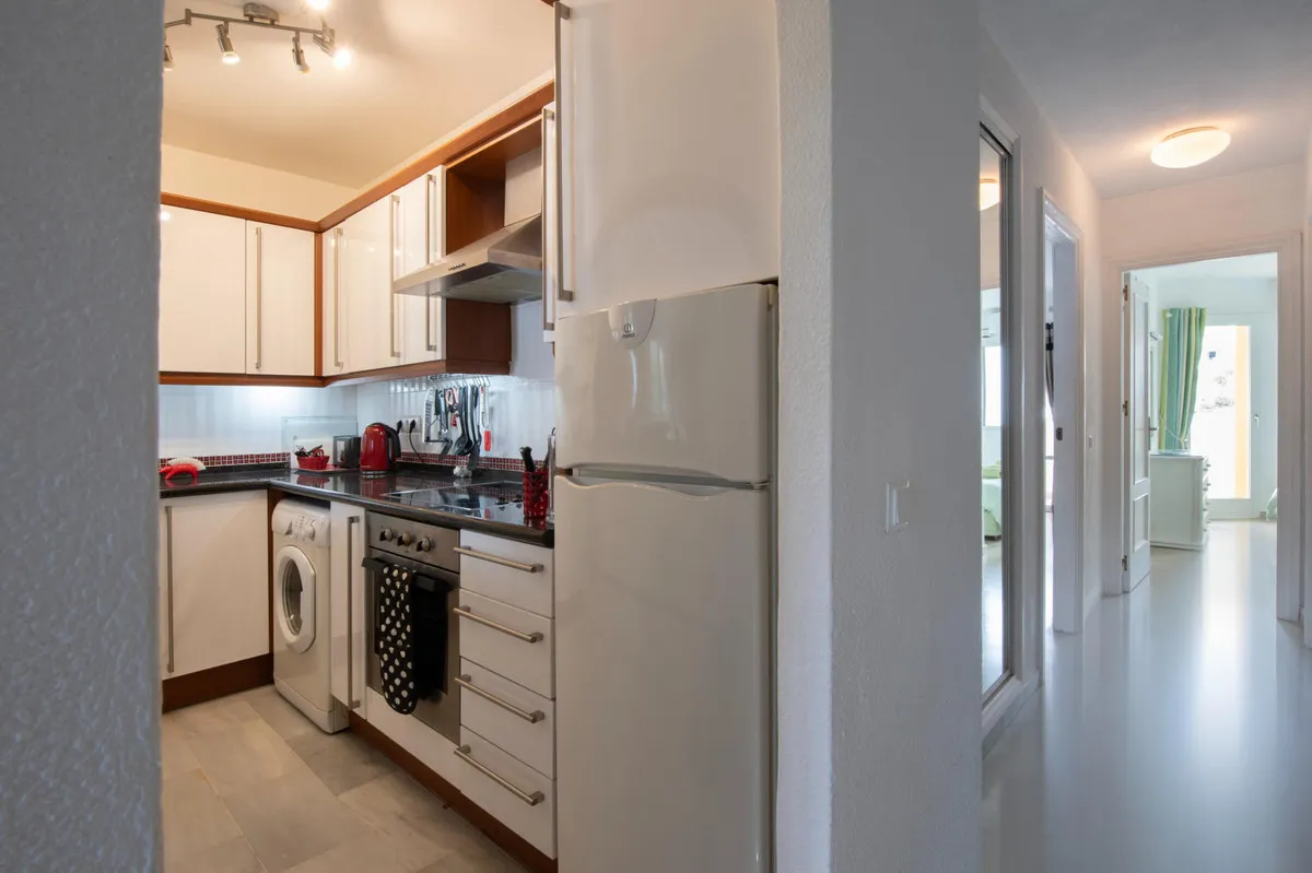 5ddb8bb8-e8b6-4000-8ca6-17d53f69af18