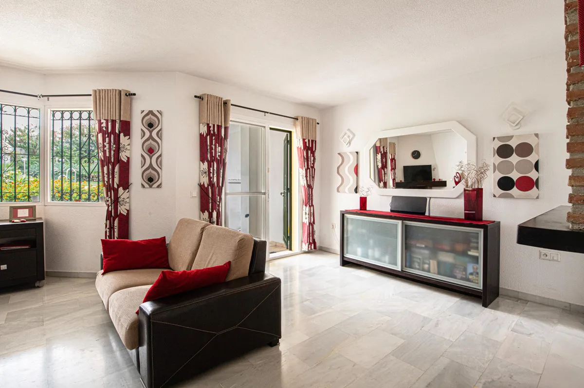 f338f921-7fab-4398-beaa-5a03bb6d1a0d