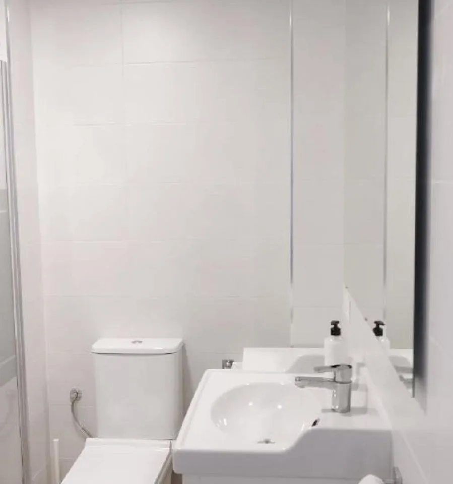 b91763eb-18d2-4002-a286-49612a5b1584