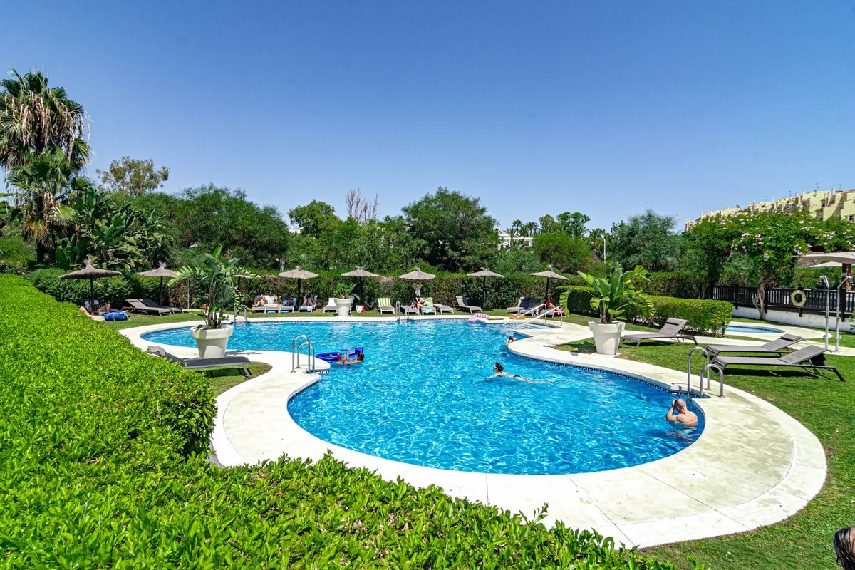 2d8ddc6b-d7e4-4b88-94f3-297124766311