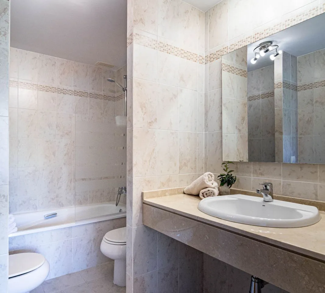 767ff222-4e32-42d4-959c-4cde65b23f1b