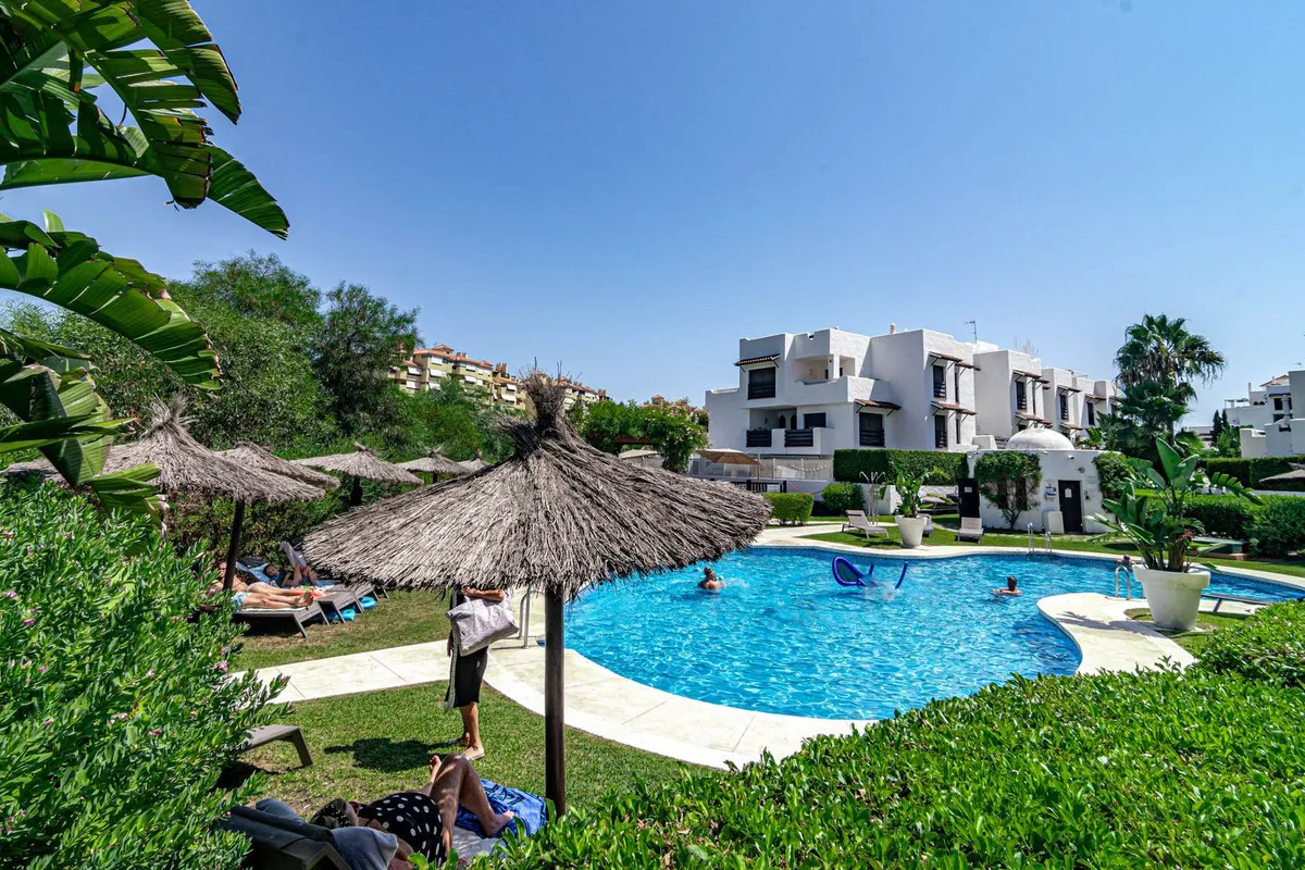 b5ae272d-5391-4548-b61f-266f6bfc2845