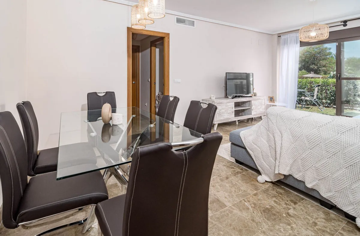 f5818004-83f4-48ec-ae39-4ed1a134f75b