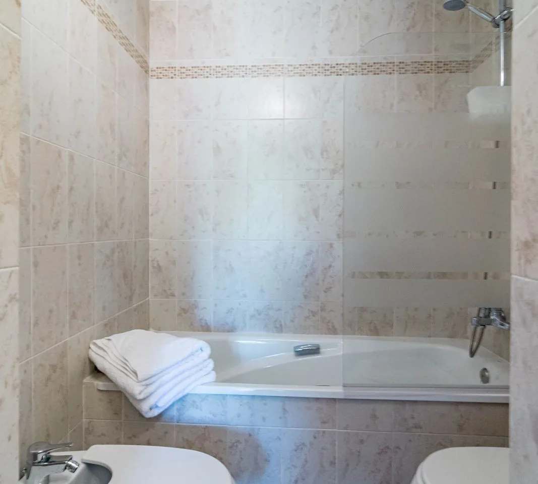 ffd57560-5b92-4878-9d10-36ea2aabe142