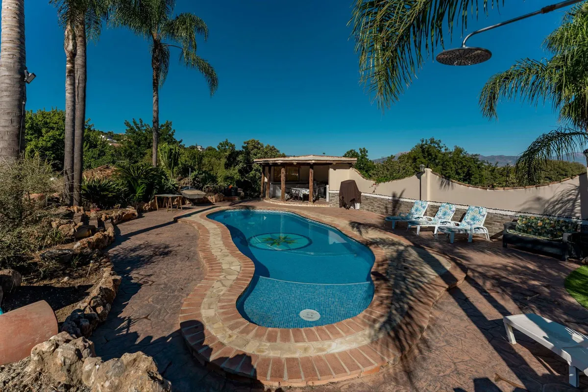 3fe12aa4-ae21-4c12-8fec-d4a26db520c4