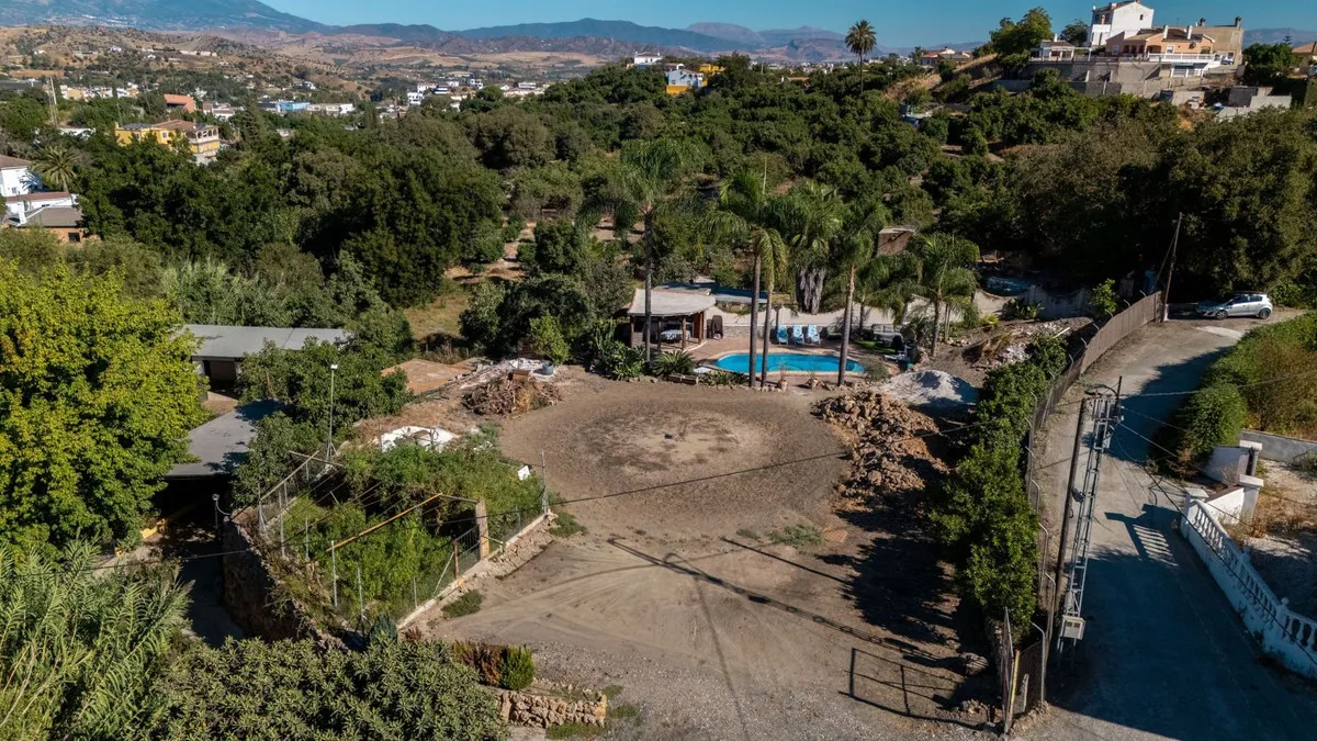 3ff2db02-ec6c-47fa-b6a1-a0080257ac3c