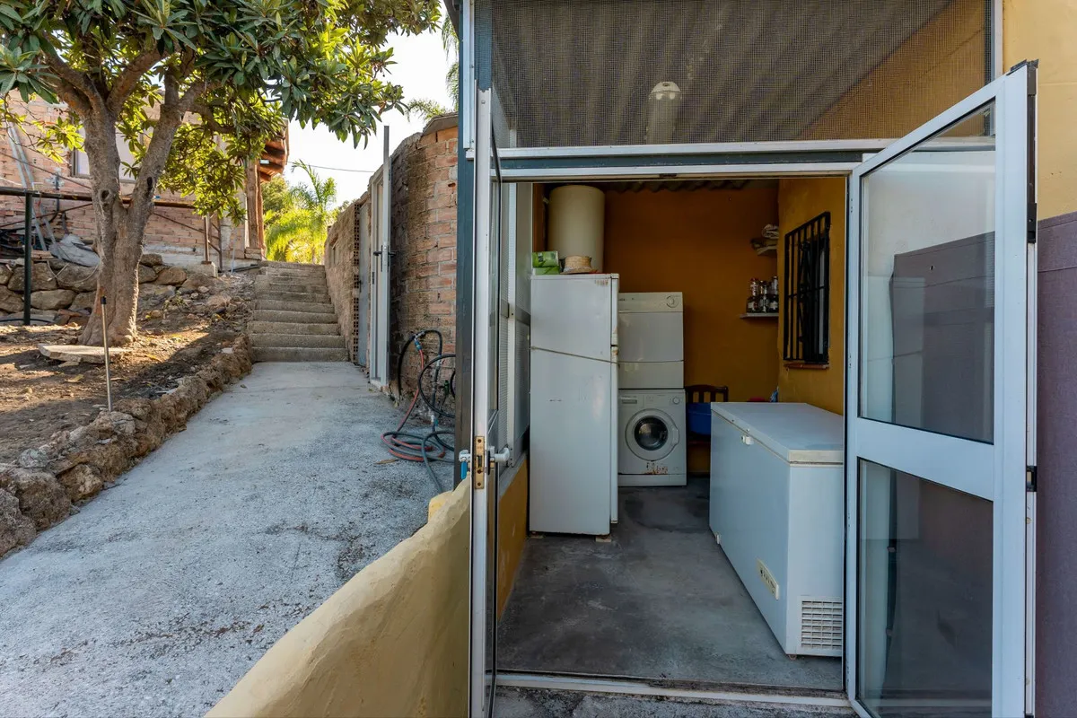 a3efd4c6-c1c4-468d-80c5-b1ab5ca025b8