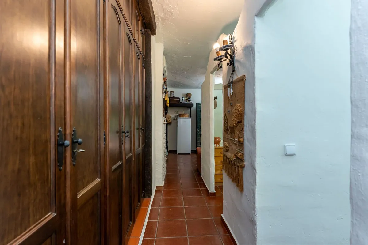 bdba5327-b9ac-4bf8-9e52-a9b563dc9d63