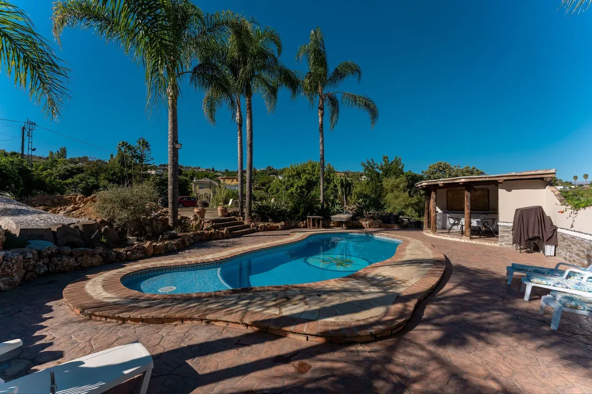 c99f1d1e-3e56-4d8a-bc26-758927b4cbad