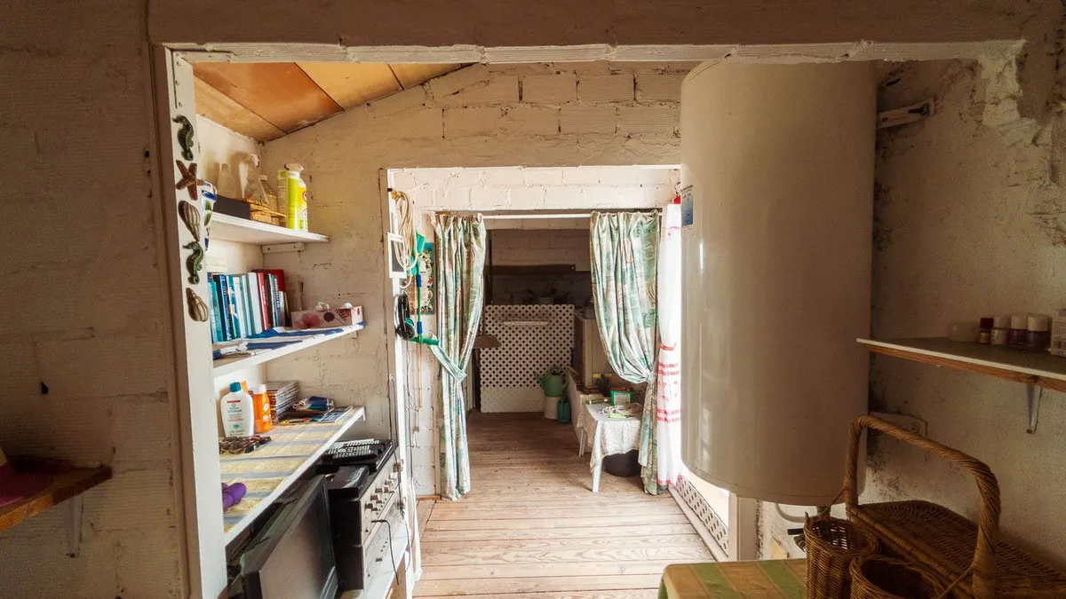 8b9a418a-017f-4ecb-b3dc-fb3395a17e7e