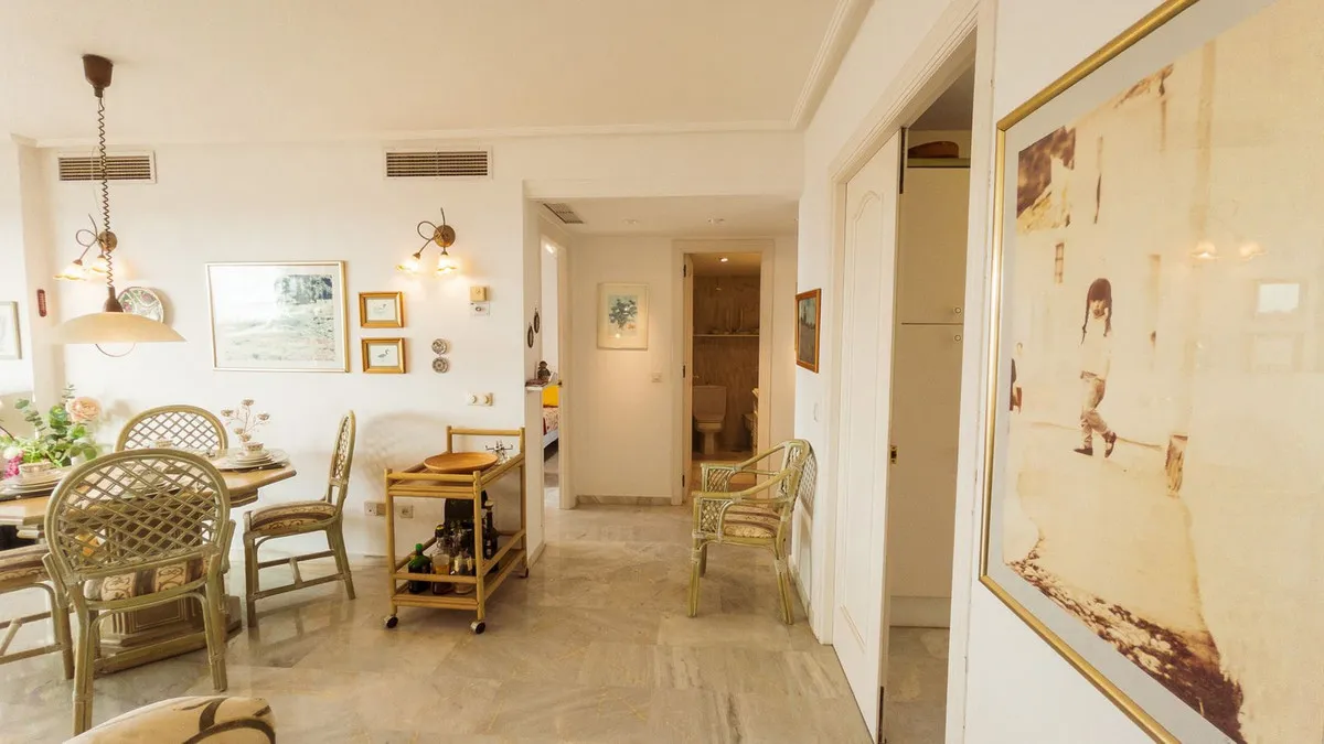 9428963d-35f0-4c80-ae3c-e670fc85c2e2