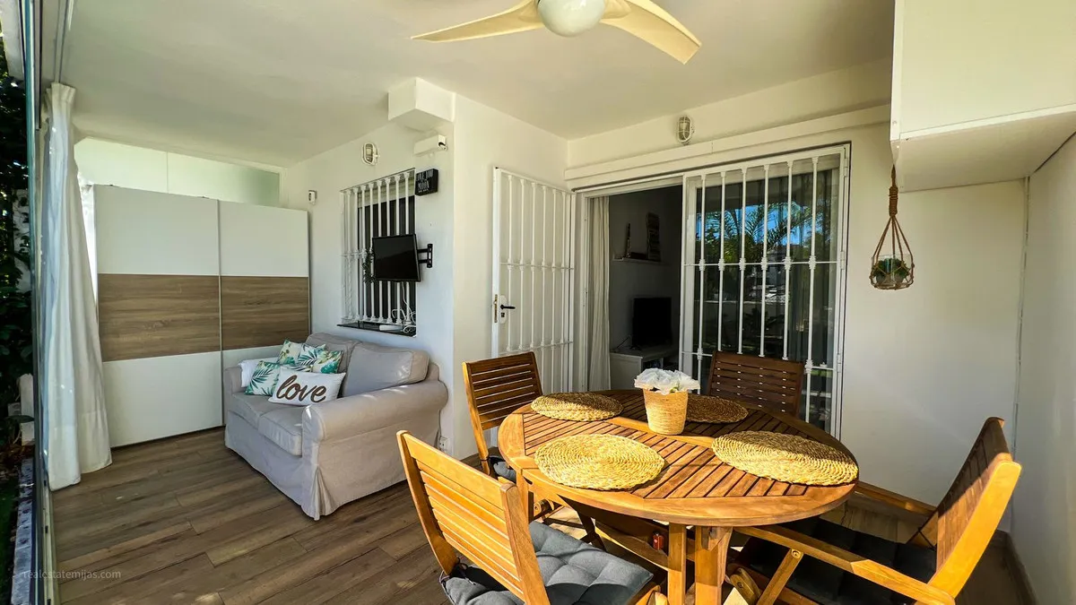 5ee3d6d2-dea2-4605-834e-5c1af48ef70d