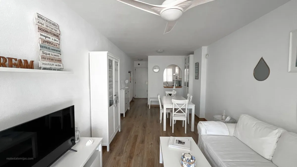 fdee658c-0bfd-4779-be37-e47e5a623b7e