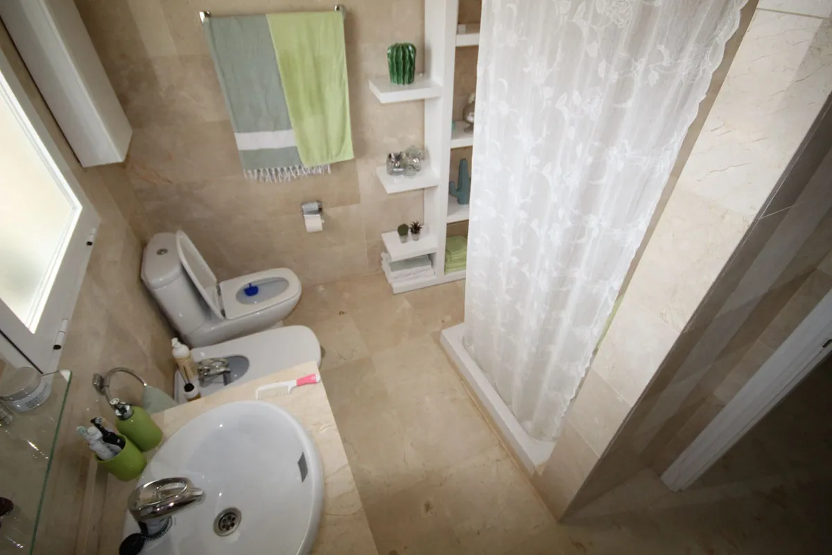 67d89d01-d767-4f2b-aac2-24a5fa9e7b2f