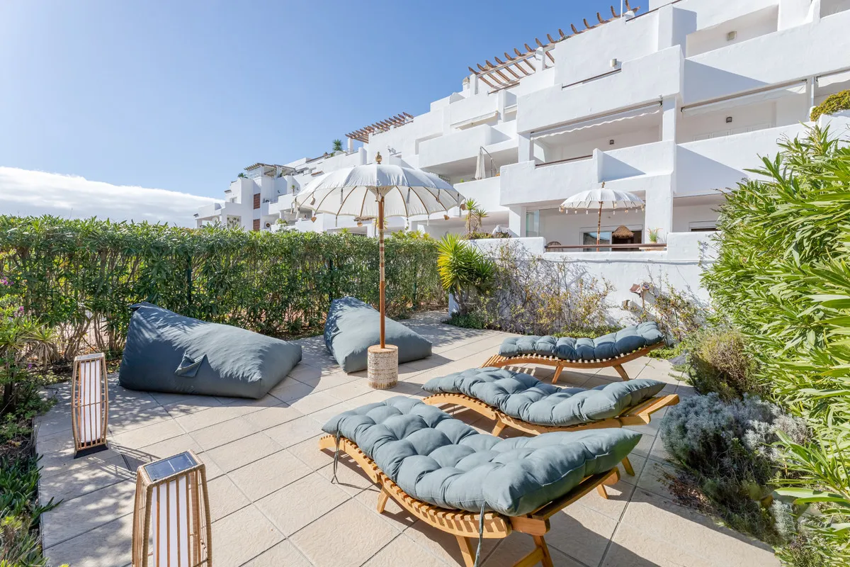 62998cb2-76f8-4384-a7a2-fe5c83157711